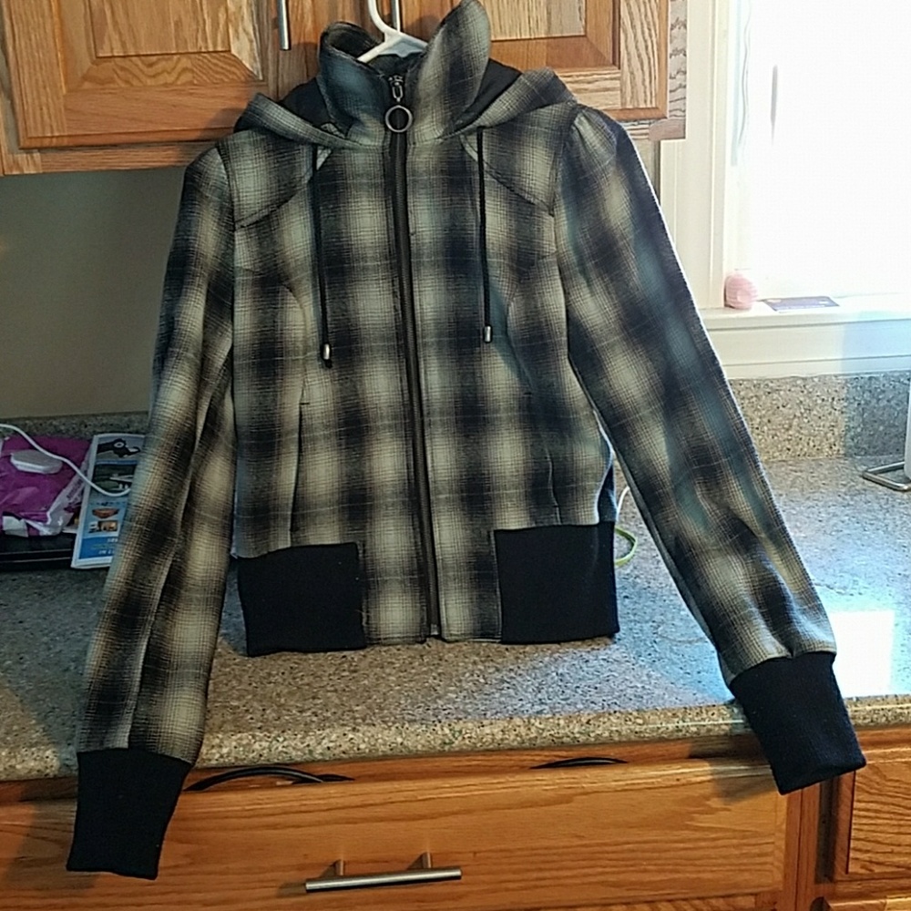 Divided Jacket
